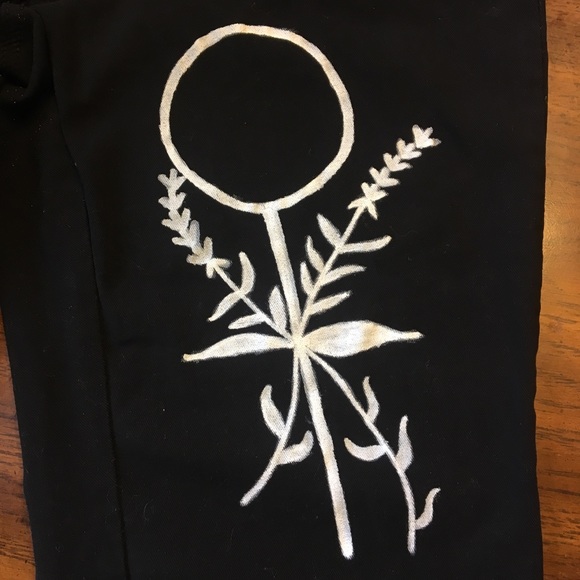 💚PRICE DROP💚 Hand Painted Feminist Dream Jeans - Picture 2 of 7